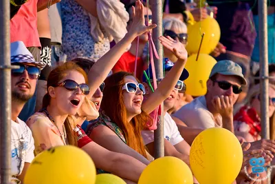 File:Kazantip, Popovka, Crimea, Day party.jpg - Wikimedia Commons