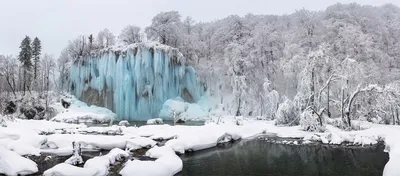 Водопады на Плитвицких озерах зимой. Хорватия