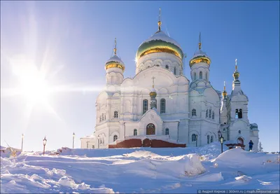 Картина «Зимний Храм.» Холст на картоне, Масло 2022 г.