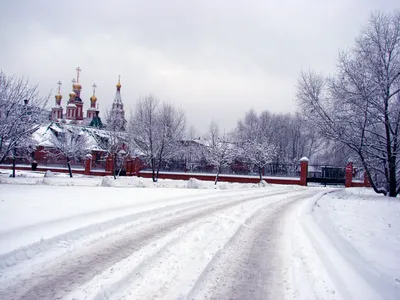 Успенский храм зимой (фото). – Официальный сайт Успенского кафедрального  собора в г. Сергиев Посад