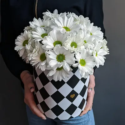 Заказать букет цветов букет хризантем #264 с доставкой по Одинцово, Москве  и Московской области.