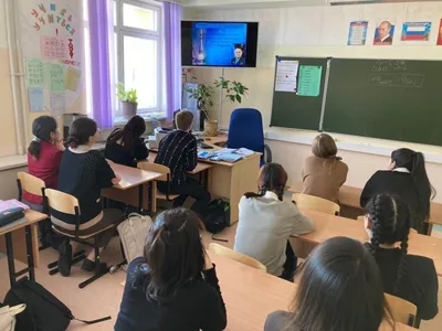 В Березниках прошли «Классные встречи» школьников с известными людьми  города - Непермские новости