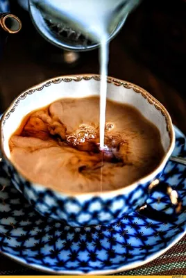 Доброе утро! Кофе со взбитыми …» — создано в Шедевруме