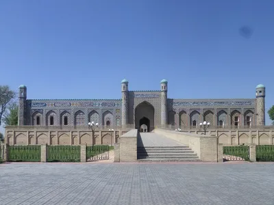 Кокандский дворец на фото: великолепие архитектуры