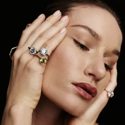 Серебряное кольцо Капля с фианитами Серебряные кольца с цветными камнями  (ID#1873546203), цена: 371 ₴, купить на Prom.ua