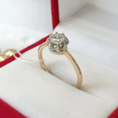 Золотое кольцо с гранатом из комбинированного золота 585 пробы | Mirus Gold