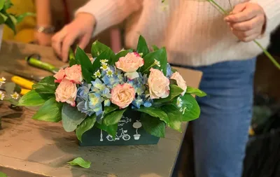 Цветы из фоамирана и полимерной глины в свадебной флористике