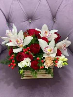 Композиция из искусственных орхидей «Бургундия в стекле» - Купить в  интернет магазине КонвентАрт