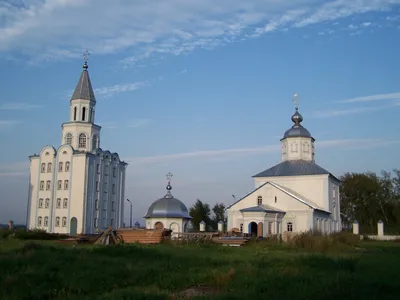 Памятники Котласского района - Памятник В. И. Ленину (город Коряжма)