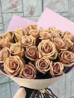 81 кофейная роза в букете за 21 590 руб. | Бесплатная доставка цветов по  Москве