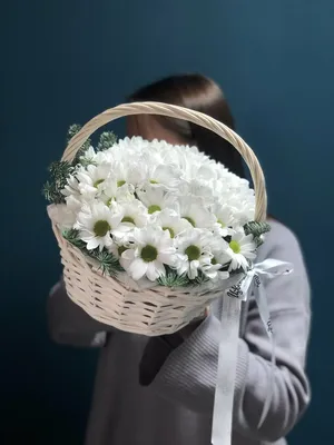 Купить Цветы в корзине Корзина с хризантемами «Мин» в Красноярске, заказ  онлайн