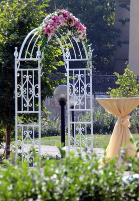 ГАЛЕРЕЯ МЕТАЛЛИЧЕСКИХ АРОК ПЕРГОЛА | Фигурная свадебная садовая арка  пергола с декоративной ковкой цена