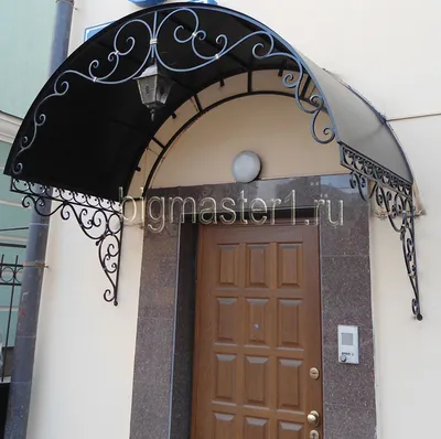 Кованые козырьки над входом в дом КВД-01 на заказ от производителя в Москве