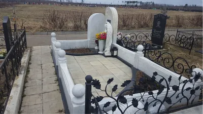 Кованые оградки; фото и цены в компании Ковка Серпухов