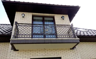 Строгие кованые перила для балкона АРТИКУЛ КП 2021-02