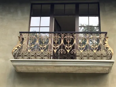 Перила кованые на балкон - фото