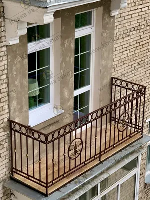 Кованые перила на балкон №2952 — от 18 500 ₽ за метр