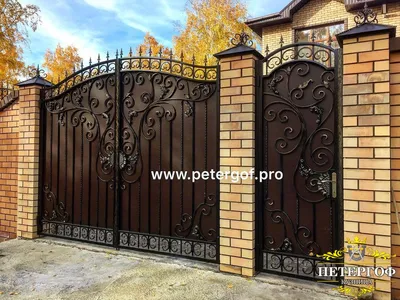 Кованые ворота и калитки в разных стилях | Кованые изделия в Красноярске