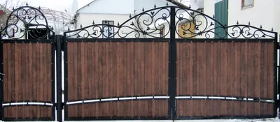 Заборы кованые в Смоленске, установка кованых ограждений, художественная  ковка — Смолремстрой