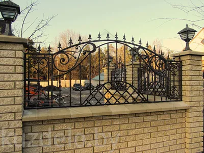 Кованый забор для загородного дома Артикул № КЗ-080