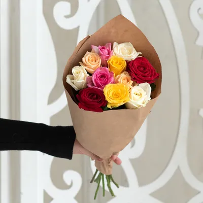 Разноцветные розы недорого: 25 цветков по цене 5405 ₽ - купить в RoseMarkt  с доставкой по Санкт-Петербургу
