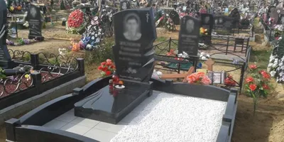 красивые надгробные памятники из гранита и мрамора