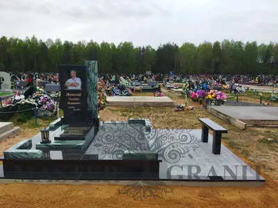 Наши работы. Фото надгробных памятников. Галерея готовых работ.
