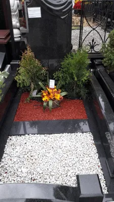 Красивые памятники на могилу