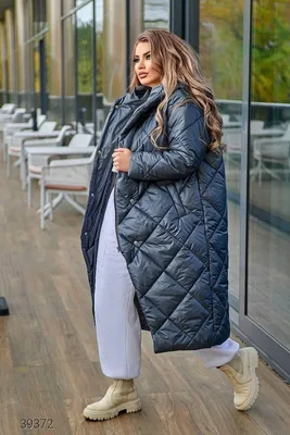 Зимние пальто с мехом: тепло и элегантность