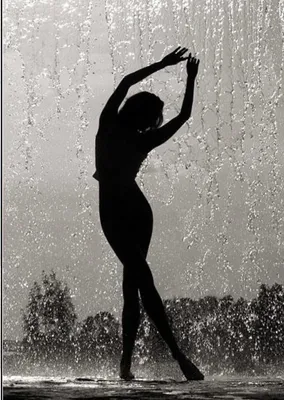 Картинки девушек под дождем: Скачать в хорошем качестве