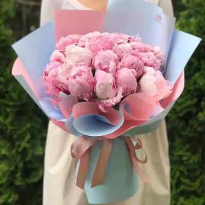 Букет Дамское счастье из пионов, от 5 шт с доставкой по городу Днепр в  интернет -магазине Royal-Flowers