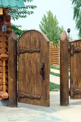 Современные красивые калитки и ворота | Entrance gates design, House gate  design, Door gate design