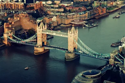 Красивый вид Лондона в Англии Редакционное Стоковое Изображение -  изображение насчитывающей турист, лондон: 67030164