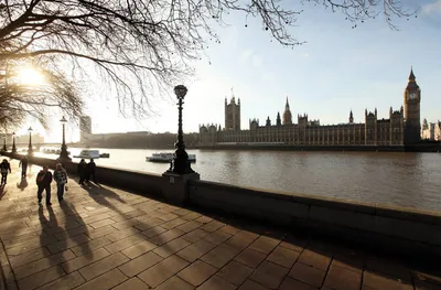 Красивый вид Лондона в Англии Редакционное Стоковое Изображение -  изображение насчитывающей турист, лондон: 67030164
