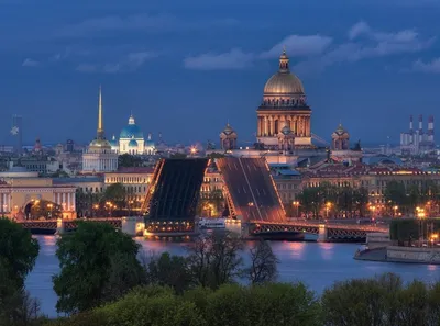 Санкт-Петербург — фантастически красивый. Топ-20 фотографий | Город,  Романтические места, Соборы