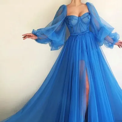 Простые красивые платья на выпускной купить в Москве – Цена в  интернет-магазине PrincessDress