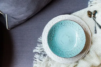 Красивая старинная фарфоровая посуда,…» — создано в Шедевруме