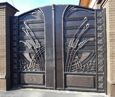 5 самых красивых кованых ворот для загородного дома - Sellmax