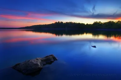 Фото Красивый пейзаж с розовоголубым небом, ву Тodd Tobe