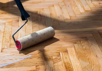 Особенности подбора краски 🎨 для деревянного дома | Блог компании SAICOS