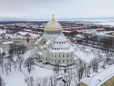 Зимние Петергоф и Кронштадт на автомобильной экскурсии 🧭 цена экскурсии  12996 руб., 116 отзывов, расписание экскурсий в Санкт-Петербурге