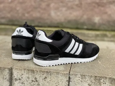 Кроссовки adidas ZX 750