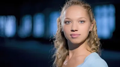 Ксения Теплова на фото с обоями - выберите ваш любимый формат