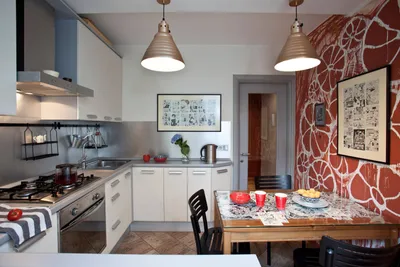 Дизайн интерьера кухни 9 кв м, планировка с холодильником, фото проекта |  Houzz Россия