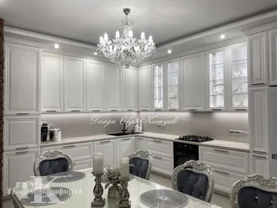 Светлая угловая кухня на заказ — фасады белый глянец, кухни на заказ с  фабрики мебели Сезам