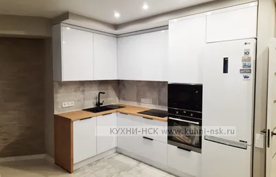 Угловая белая кухня под потолок в размере1540х3000мм,цена 260 000 руб. ЖК  УЮТ 3D