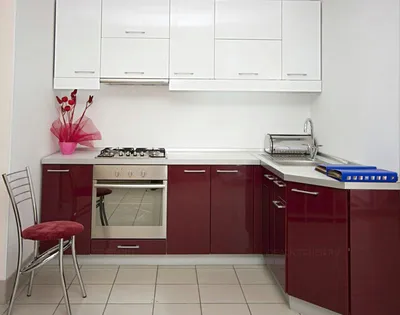 Кухни бордового цвета купить, дизайн кухни бордо в Москве