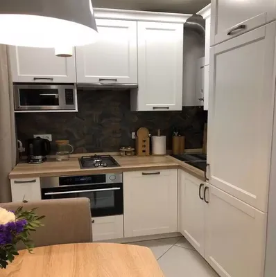 Маленькая угловая кухня Лада-588 в белом цвете,1500х1650 мм,цена 123 100  руб. купить в Новосибирске