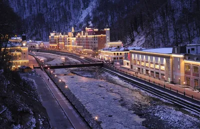 Горные курорты Сочи засыпало снегом - РИА Новости, 21.11.2023