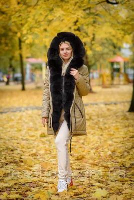 Цена на Женскую зимняя парку с песцовой оторочкой в Москве | Артикул:  V-5305-110-P-P